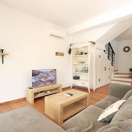 Grandstay Villa Perla Resort Durres Bagian luar foto