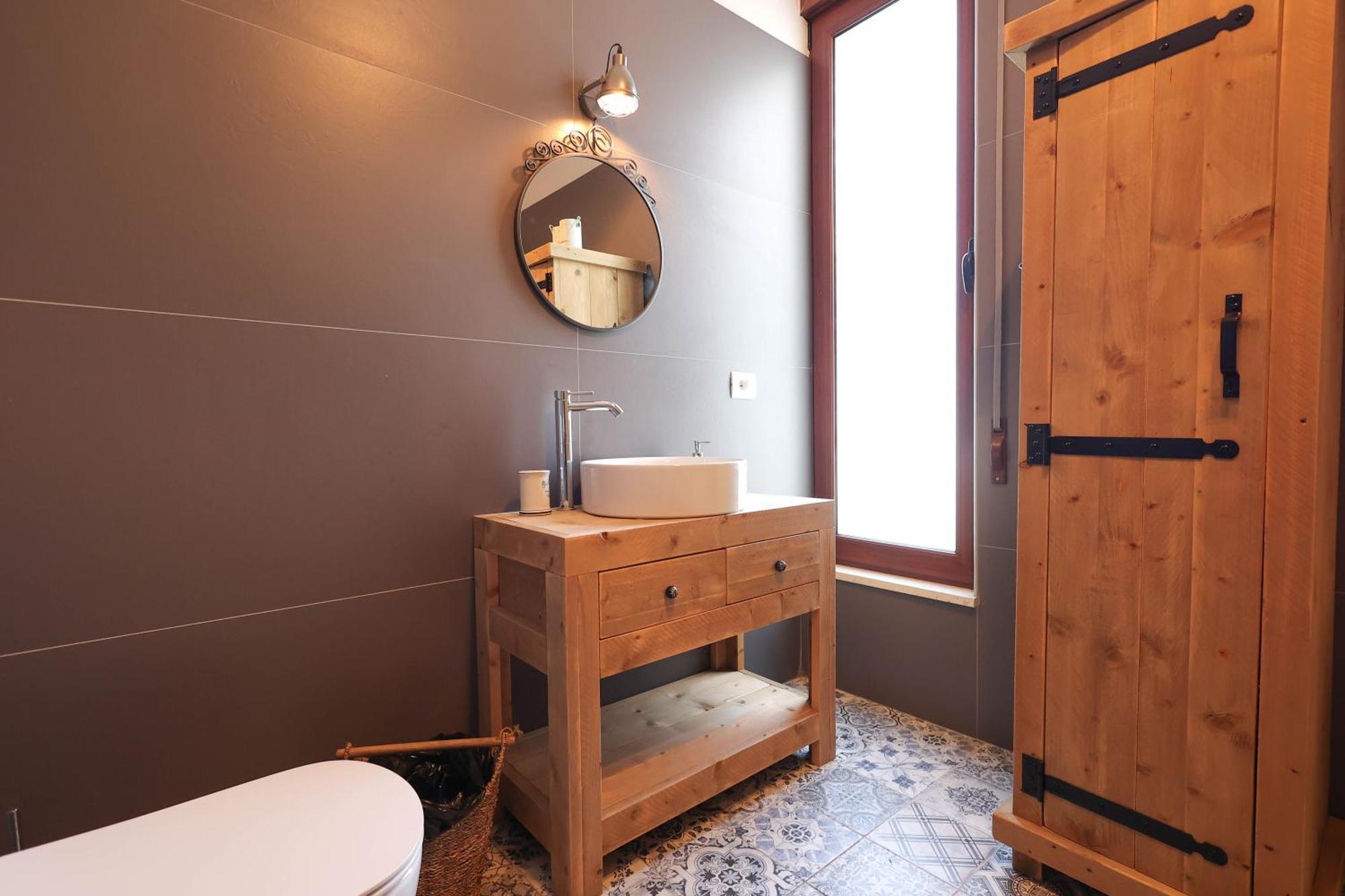 Grandstay Villa Perla Resort Durres Bagian luar foto