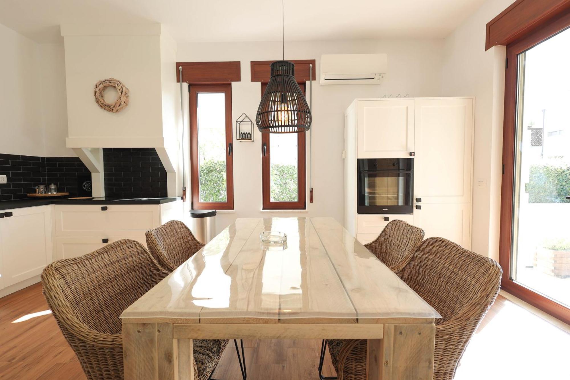 Grandstay Villa Perla Resort Durres Bagian luar foto