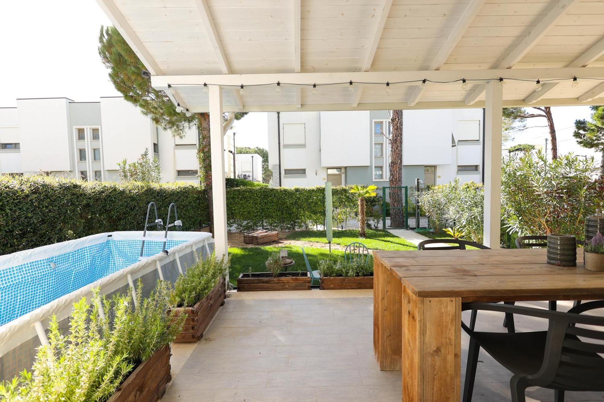 Grandstay Villa Perla Resort Durres Bagian luar foto