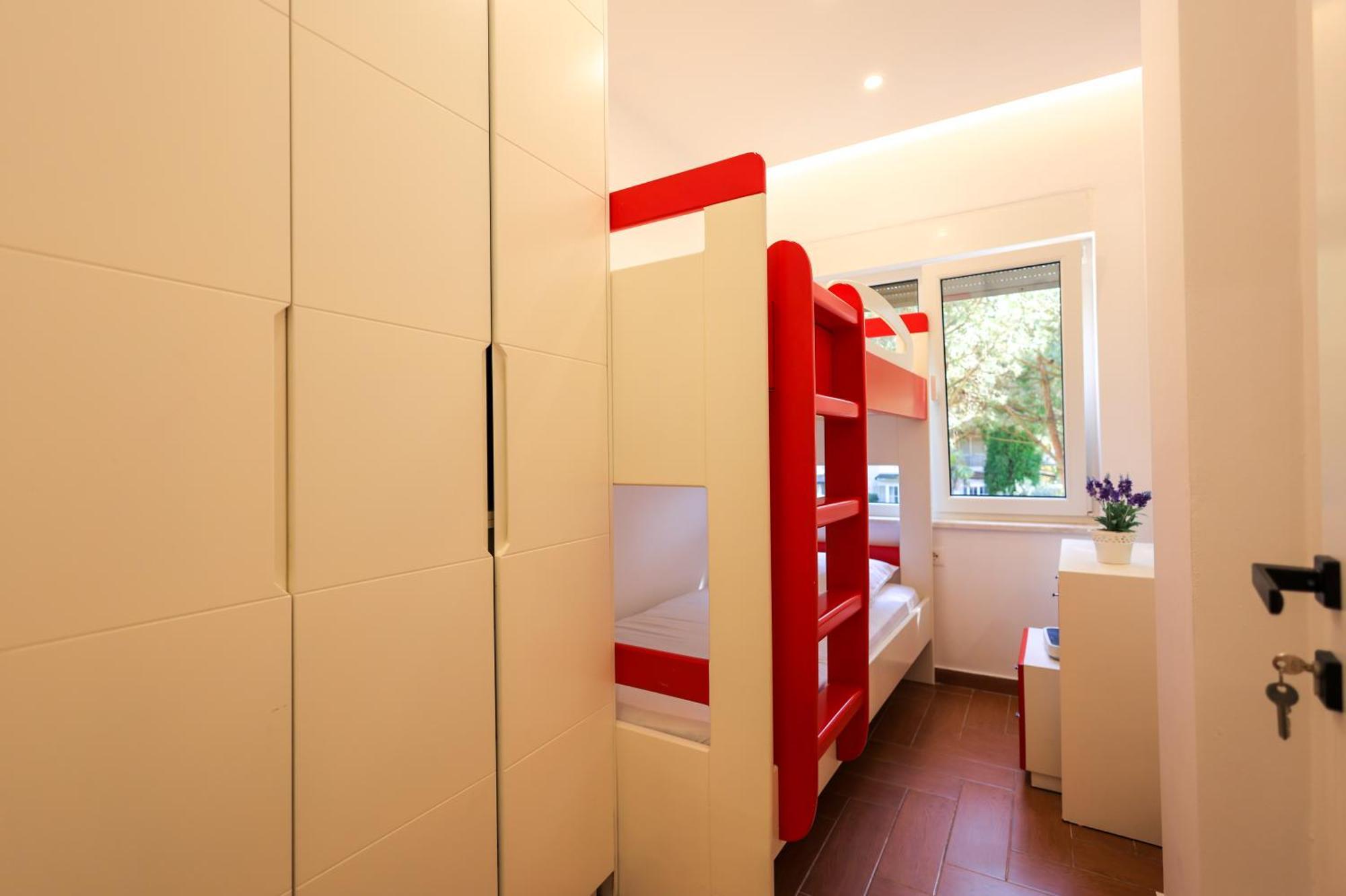 Grandstay Villa Perla Resort Durres Bagian luar foto