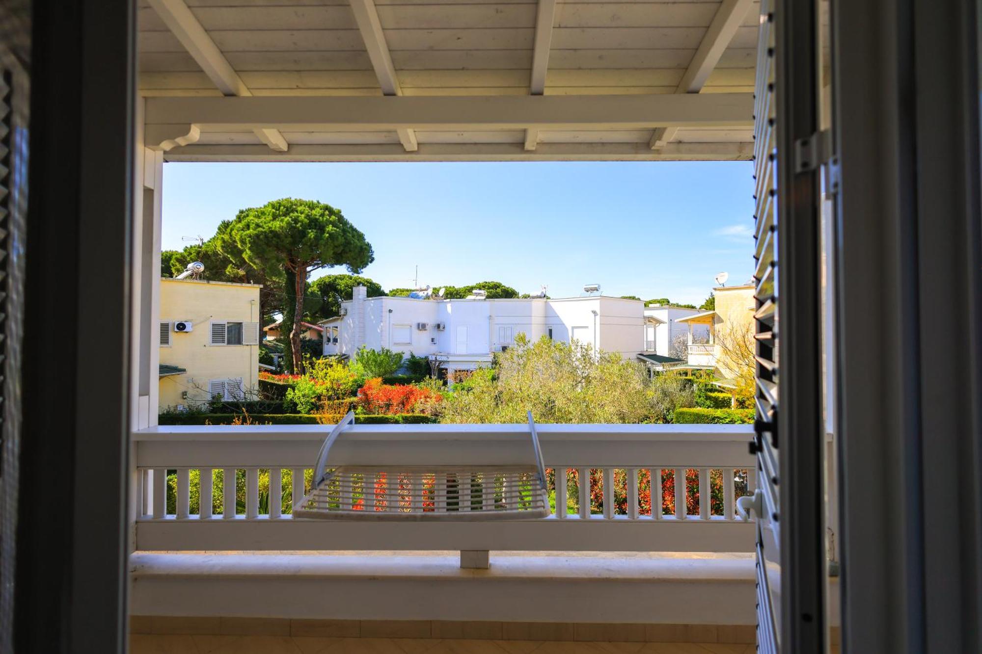 Grandstay Villa Perla Resort Durres Bagian luar foto
