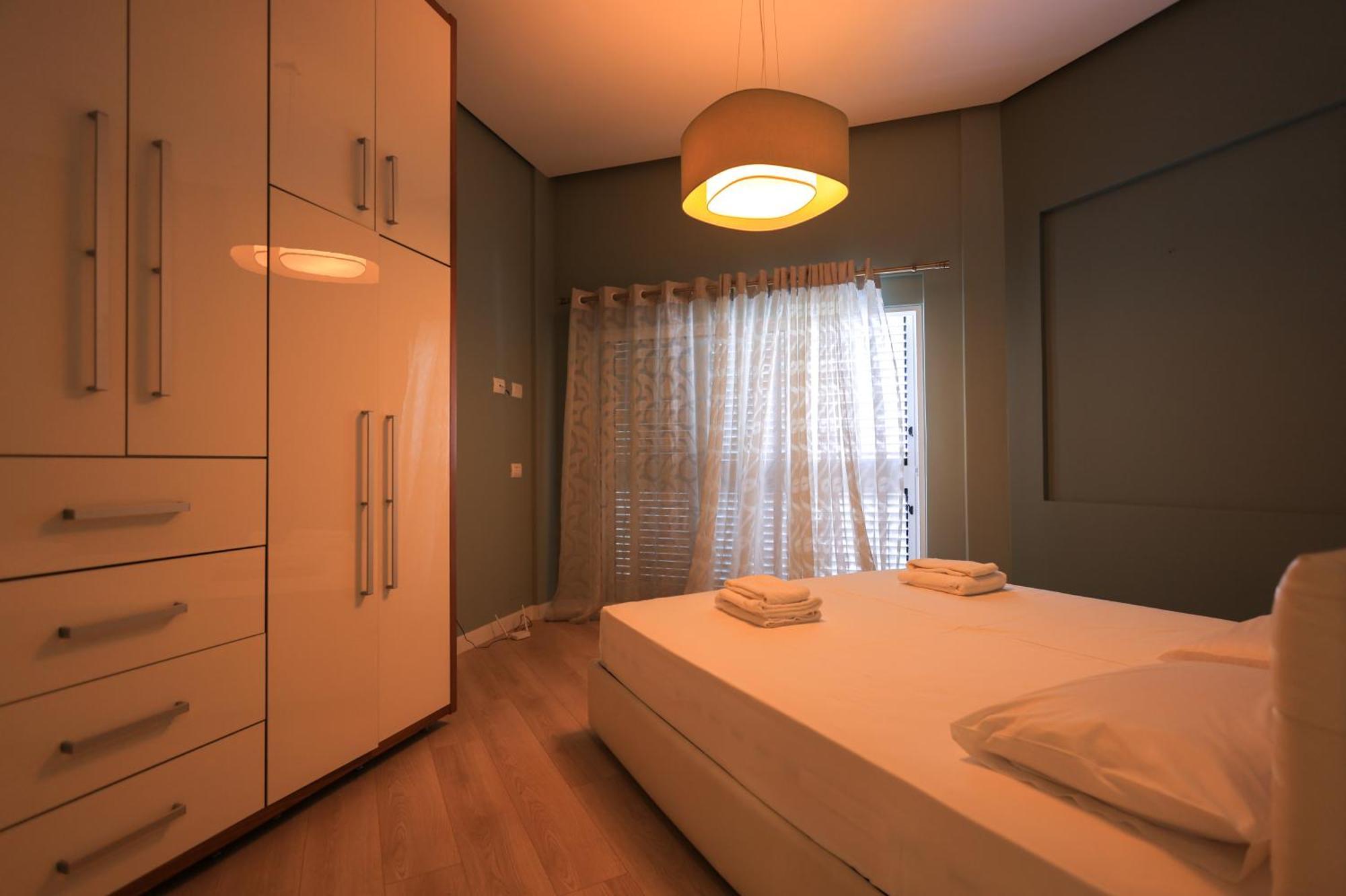 Grandstay Villa Perla Resort Durres Bagian luar foto